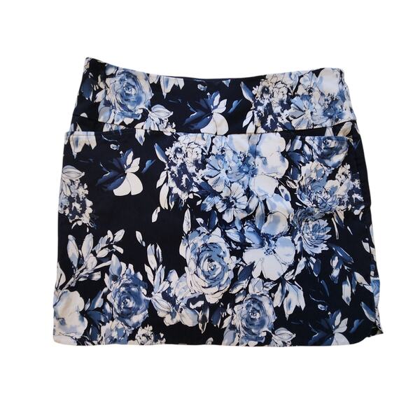 SC & Co. Floral Skort, Blue & White, 2 pockets, 17.5" length, sz XL Stretch - Picture 1 of 10